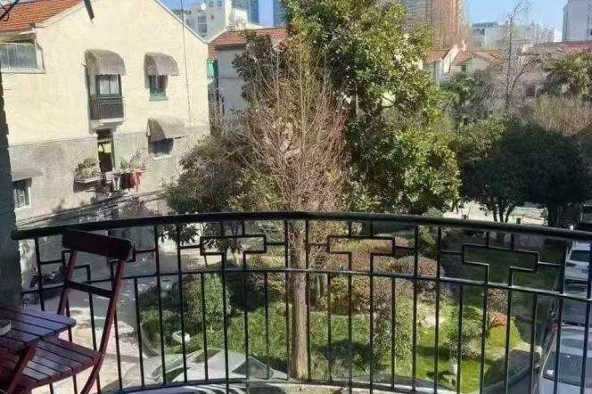 1br-external balcony-3 minutes to Line 2/7/14-Jing'an Temple