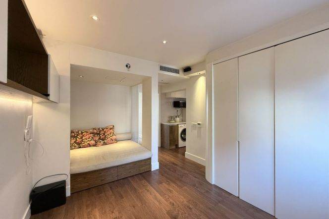 Changshou Rd,1br 65sqm,good location,Exquisite decoration