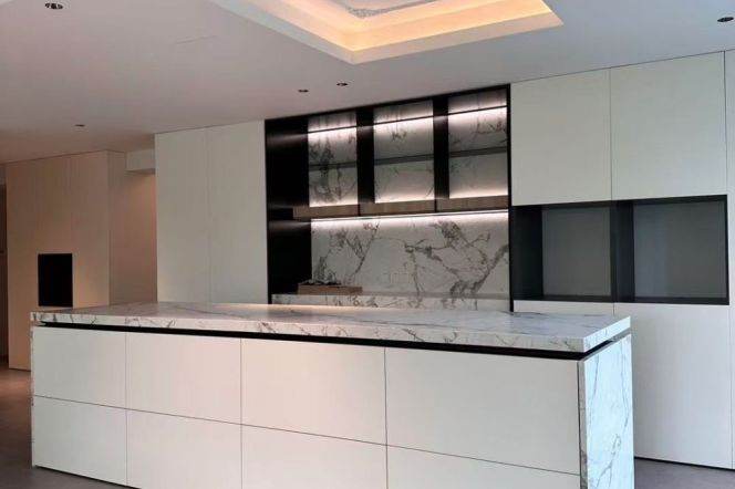 Shimao Riviera Garden Spacious bright 4br/3bt@Shangcheng rd Lujiazui 313sqm 