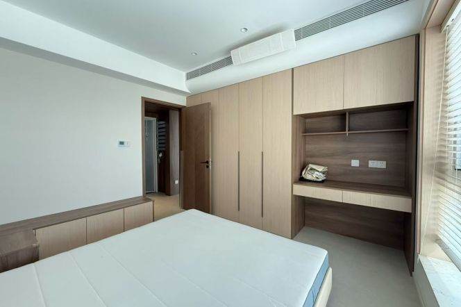 The Waterfront-2beds -decent flat - suzhou riverside- line 3/4/7 zhenping road 