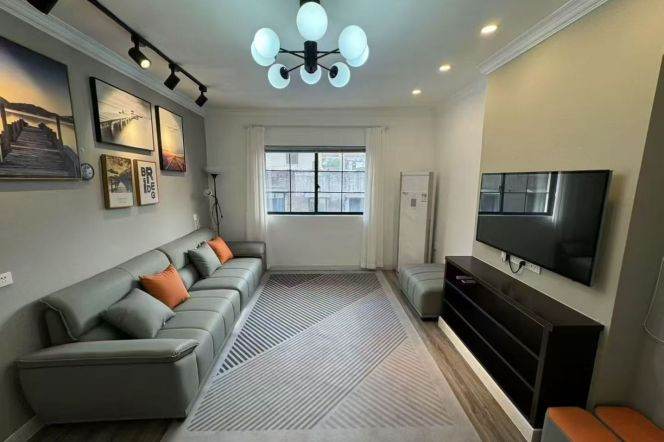 Excellent one bedroom apt+Wall Heating +oven @Jiaotong University