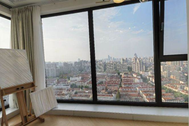 High rise modern bright 2br Apt super close to metro @ Changning 