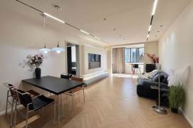  Modern 2+1br with wall heating nr Xintiandi CBD    M10&13   