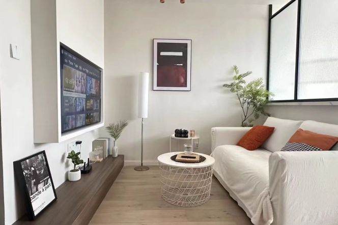 Short term 1 br 8.5K super modern nice decoration golden location M2/7/14 Jing'an 