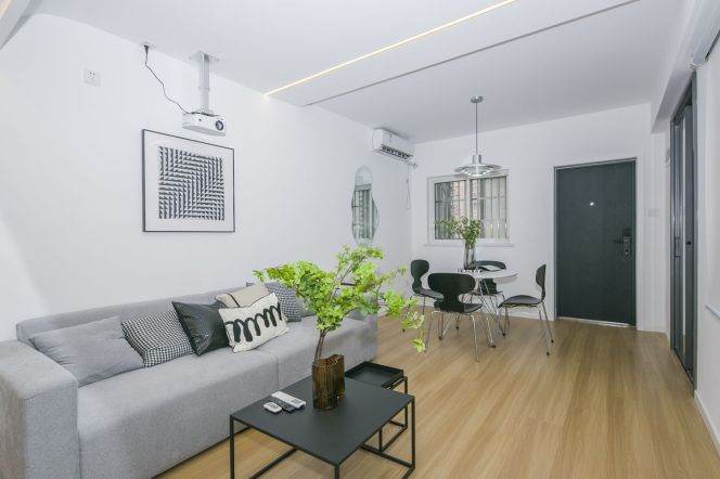 Modern 1BR at One Park Residence | High-Floor with City Views | Prime Jing'an Location