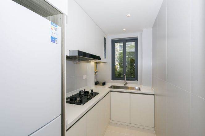 Expansive 3BR High-Floor Residence at Yanlord Garden Phase III | Stunning Views & Floor Heating