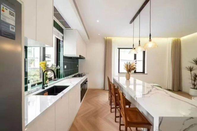 Fresh&Modern 1+1BR Old Apt w/Terrace on Yueyang Rd