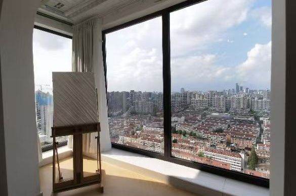 High rise modern bright 2br Apt super close to metro @ Changning 