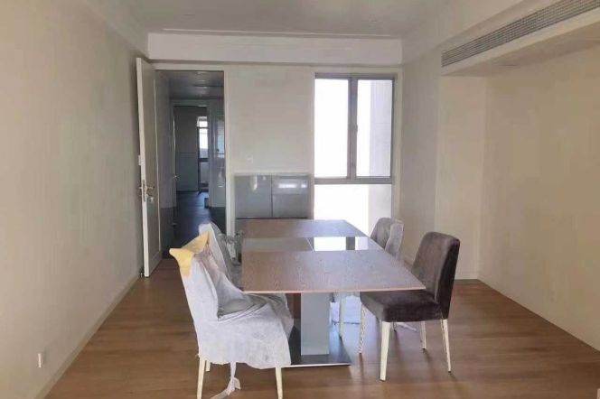 Anfu rd/Chevalier Place 260sqm