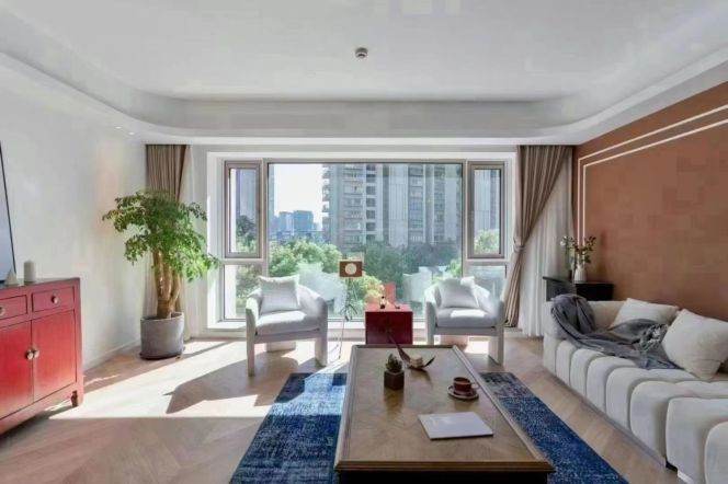 modern big 3brs floor heating super modern furniture beside Huang pu river 