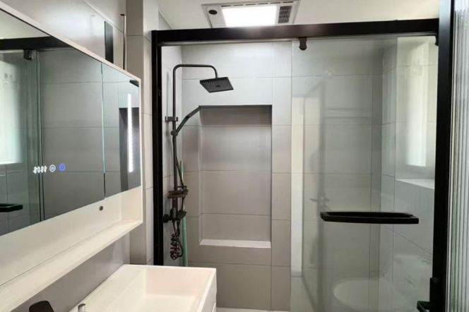 Changping rd/spacious 1br 2lr/60 sqm/cozy&modern/bright room@L7