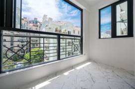 West Nanjing Rd Station 1Br with Open Balcony Line2/12/13