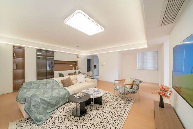 2 Brs, 1 Living room with Floor Heating/Central ac/Oven, 120 sqm @ Hongqiao metro L10