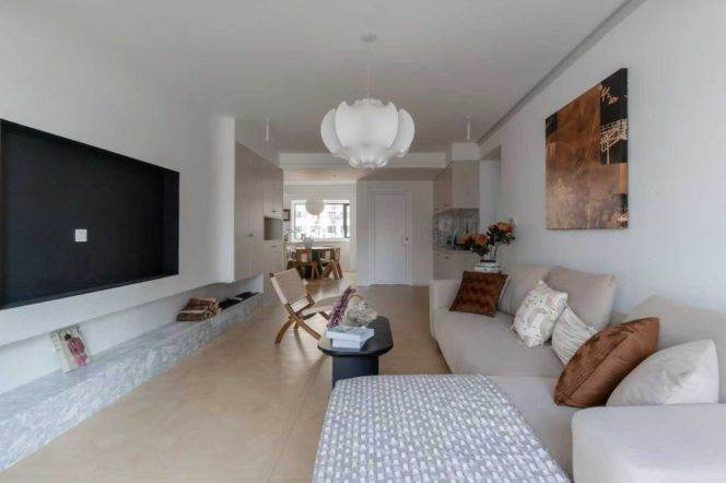 changshou rd elevator 3BR/2baths@L7/13