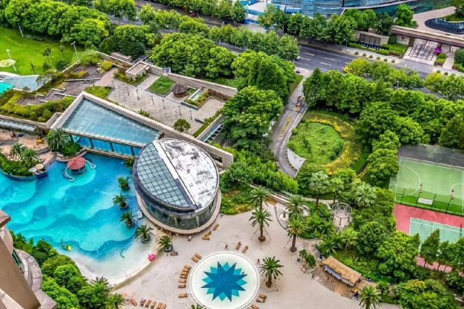 modern big 3brs floor heating super modern furniture beside Huang pu river 