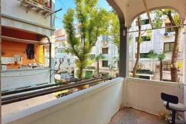 Wutong District, Julu Rd, Centennial Apartment, Outdoor Balcony, Jing'an Temple Metro Station