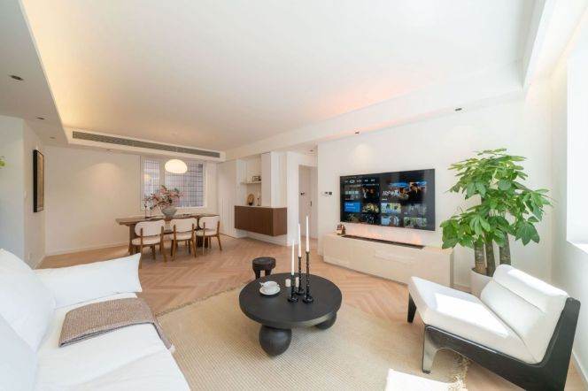 modern 3brs floor heating modern furniture open kitchen nice view line 9 Tianzifang only 22K