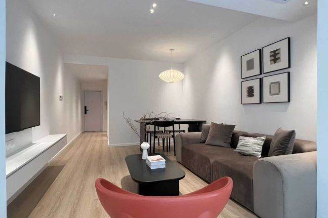 Nice yard+spacious 1br 2lr/central AC/Oven/big living room,Shuicheng rd@L10