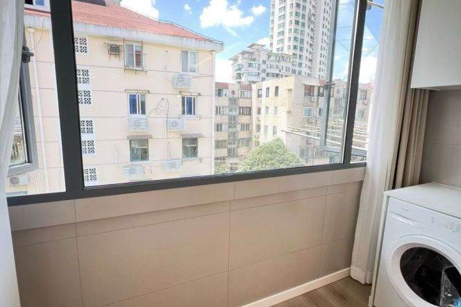 Modern 1Br/1Lr/1Bt apt nr Jiaotong university,M3/4/10/11