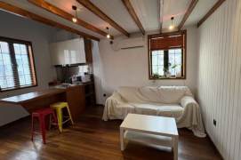 Cozy Duplex 1Br@Yanqing rd& IAPM & L1/10/12