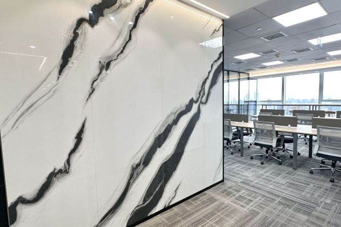 Refined decoration Office nr Jing’An Temple M2/7/14