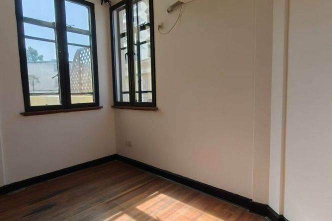 Hengshan Road Sunny 2br with big Outdoor 