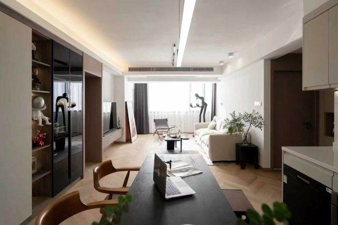 IAPM Changle/Xiangyang rd floor heat 3brs/2lv/2bt apt; L1/10/12