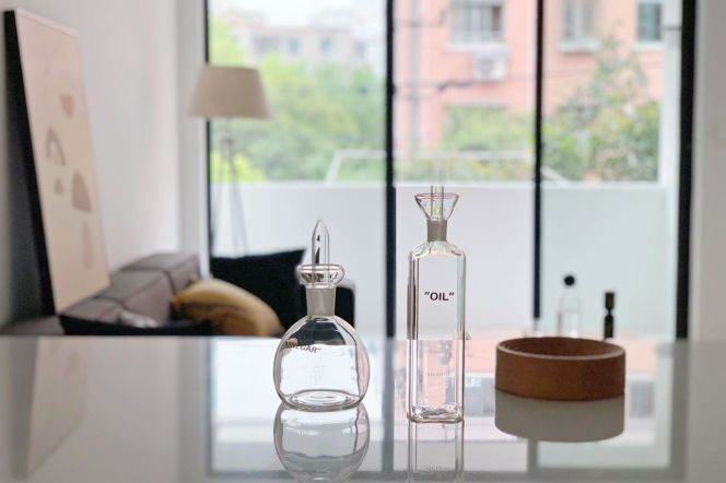 Modern Spacious 1Br/2Lr/1Bt+Outdoor Balcony@L2/11 Jiangsu Rd Station 