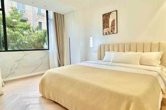 1br-Fudan University-8-minute ride to Line 7/9-Zhaojiabang Road