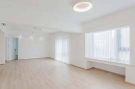 Unfurnished 3BR 2BA Elevator Apt on Huashan Rd