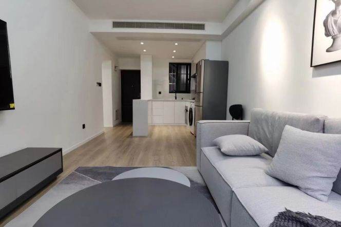 Cozy 2bedrooms apt+Floor+central AC+Heating+oven @Jiaotong University