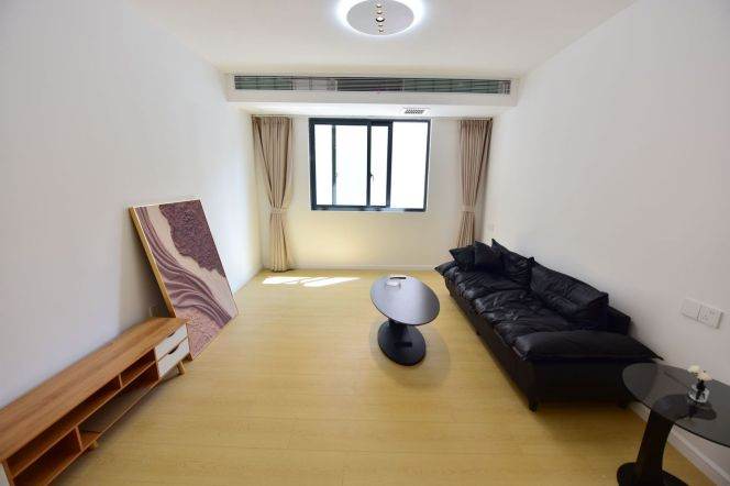 Brandnew Hengshan/Gao'an Rd Highrise 1BR with View,Oven 13.5K 