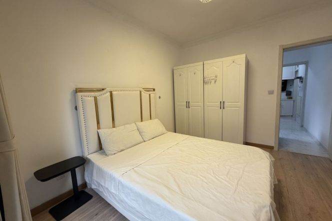 Newly Renovated 1BR Apartment | 3rd Floor with Private Balcony | Right by Zhenping Rd Metro