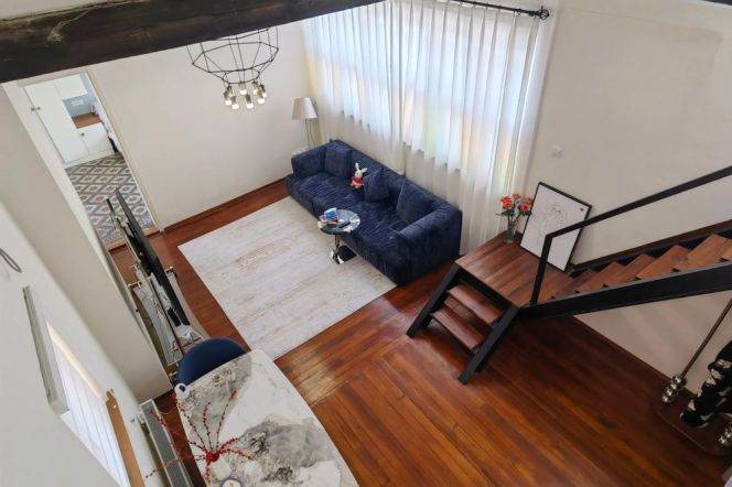 Unique  2 br with big terrace + wall heating near XinTianDi, easy to L 1 South HuangPi Rd St.