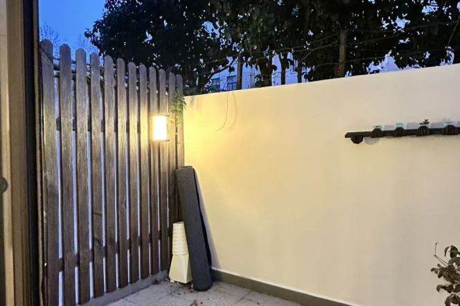 1Yard, Jiao tong university, L10/11