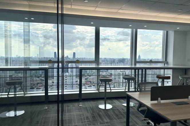 Refined decoration Office nr Jing’An Temple M2/7/14