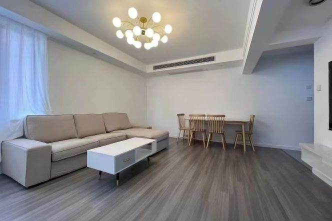 Elevator Spacious 2Br/2Lr/1Bt Close to L2/3/4 Zhongshan Park Station 