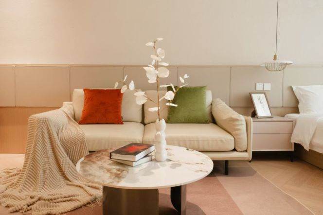 Brilliant one bedroom serviced apt+Floor Heating+oven Nr L7/13/14 Jing'an