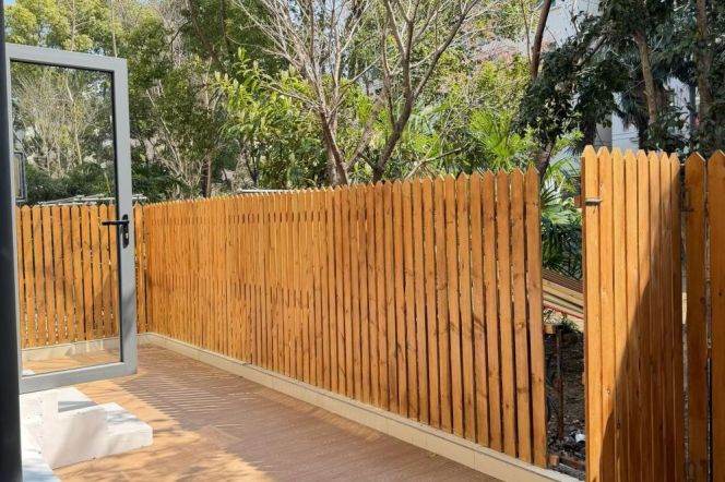 2 Brs with Garden/Floor Heating/Central ac/Oven, 100 sqm @ Donglan metro L12