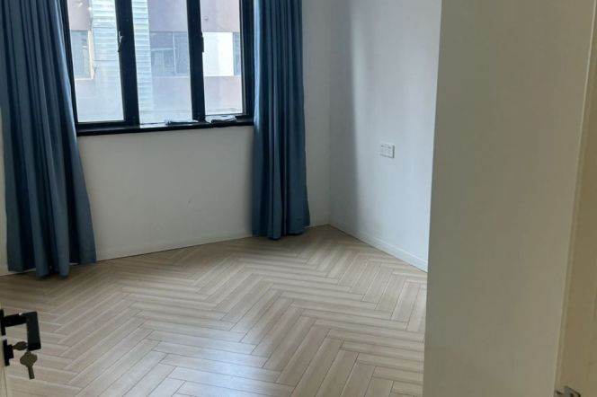 Modern&Spacious&Bright Elevator 3Bdrs 2Baths Apt+Open Balcony+L9/12 Jia Shan Rd 