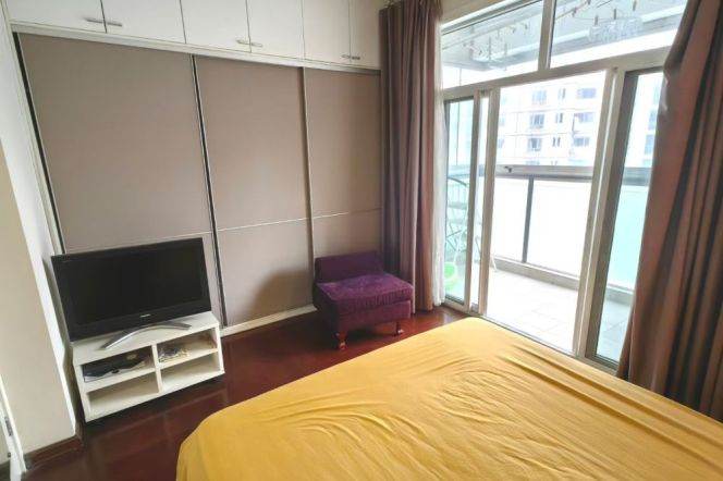 Elevator 1Br/1Lr/1Bt apt nr Changshou rd,M7/13