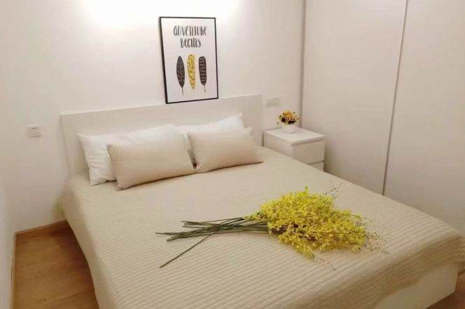 Spacious nice modern 1 br 78sqm 10.5K with floor heating dish washer M7/13 