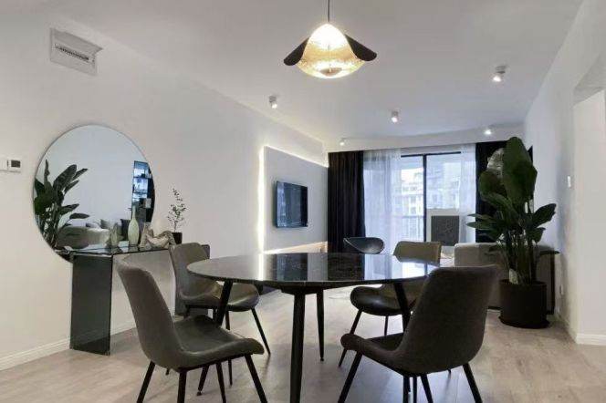 Modern 3BR 2BA Residence w/Floor Heating in Da'an Garden/Wuning Rd Station