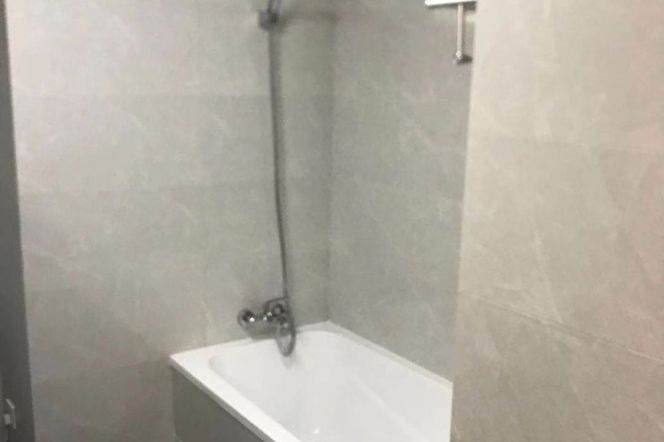1BR with elevator near Colombia Garden and Jiao'tong Uni can long and short term lease