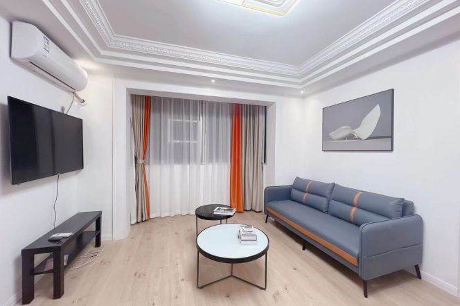 jiangning rd elevator 2BR/Big living room@L13