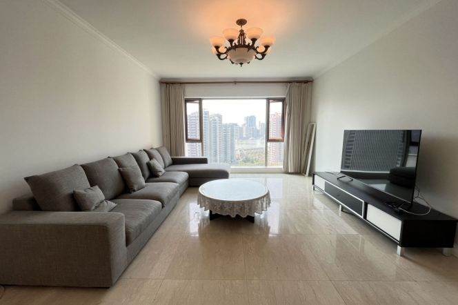 Modern 2brs with river view and floor heating in Pudong 