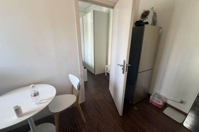 1 br near L1/L10/L12 south shaanxi rd station