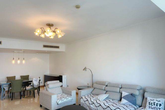 Modern 3brs with balcony and river view in Pudong area