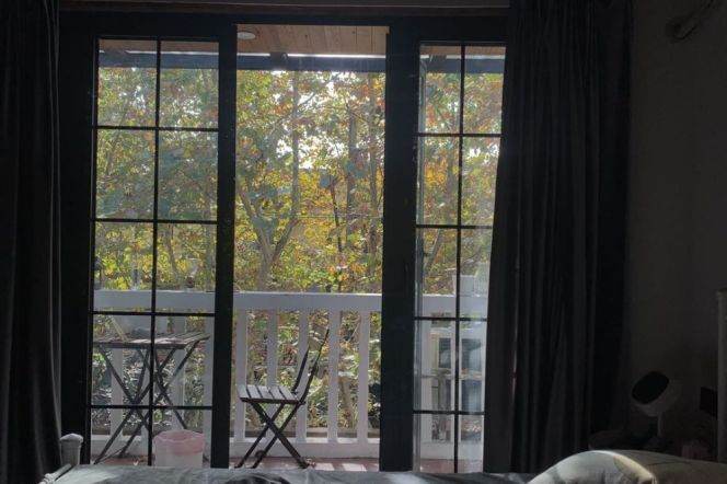 Nice balcony 1Br/1Lr/1Bt apt nr South shanxi rd,M1/10/12/13