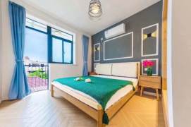 Gaoyou/Hunan Rd floor heating 1bedroom apt with balcony; L10